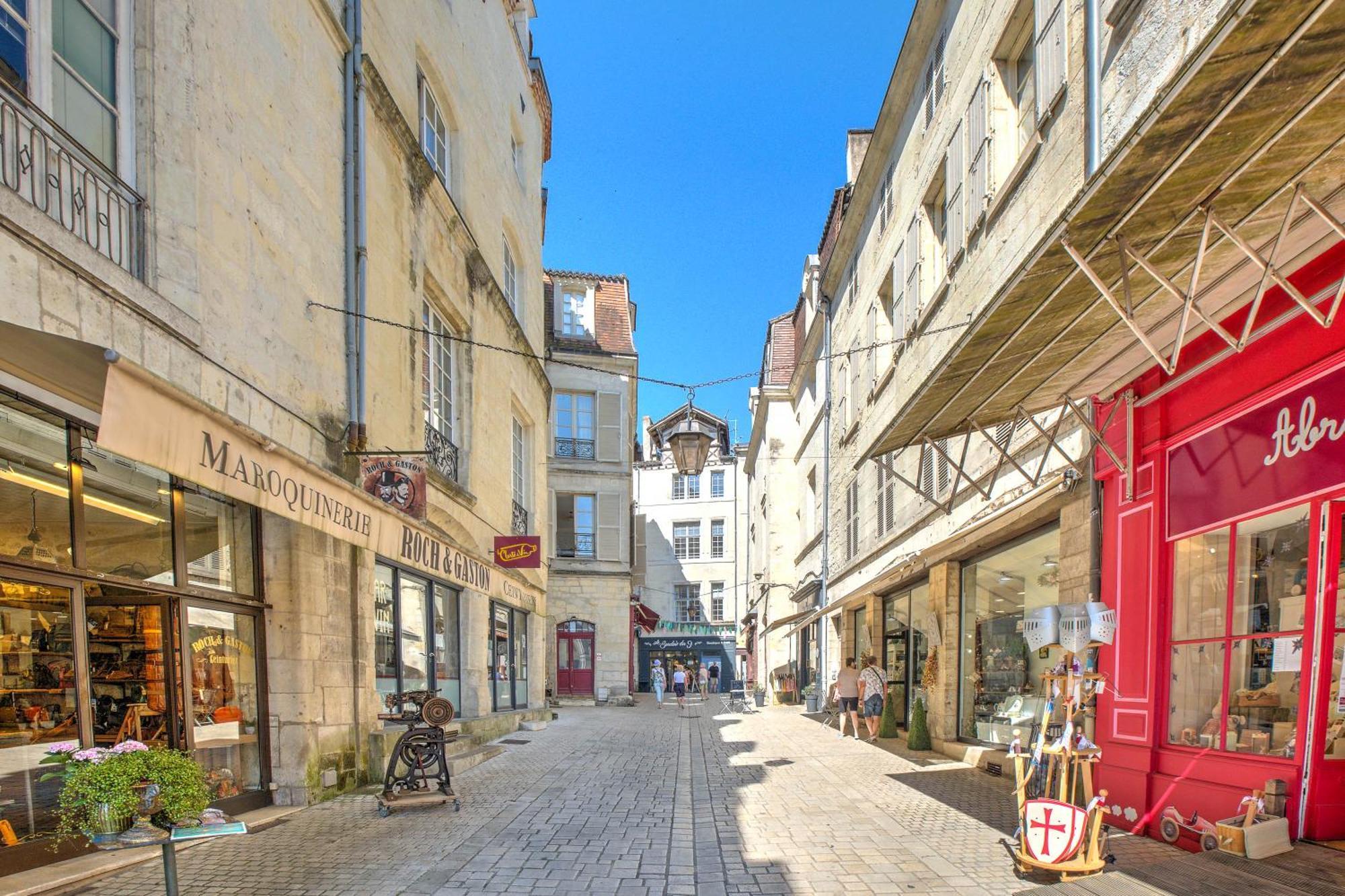 Miraflores, Appartement En Ville Perigueux Exterior photo